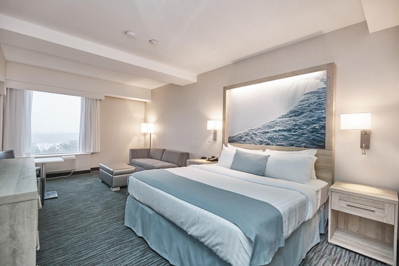 Hotel Vittoria & Niagara Falls