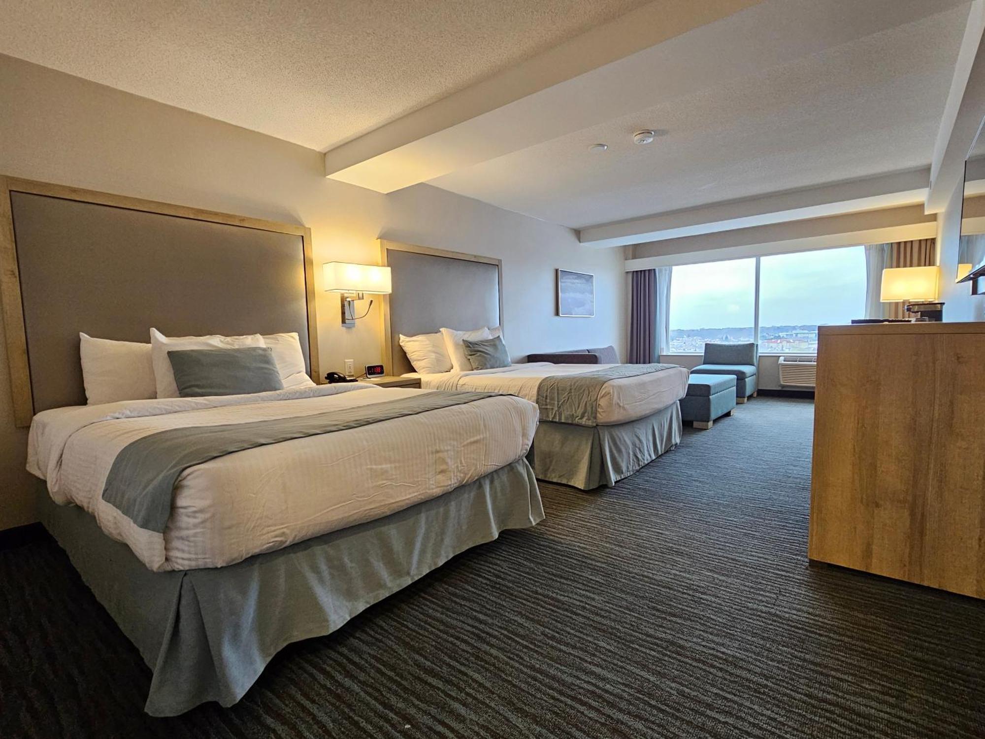 Hotel Vittoria & Niagara Falls