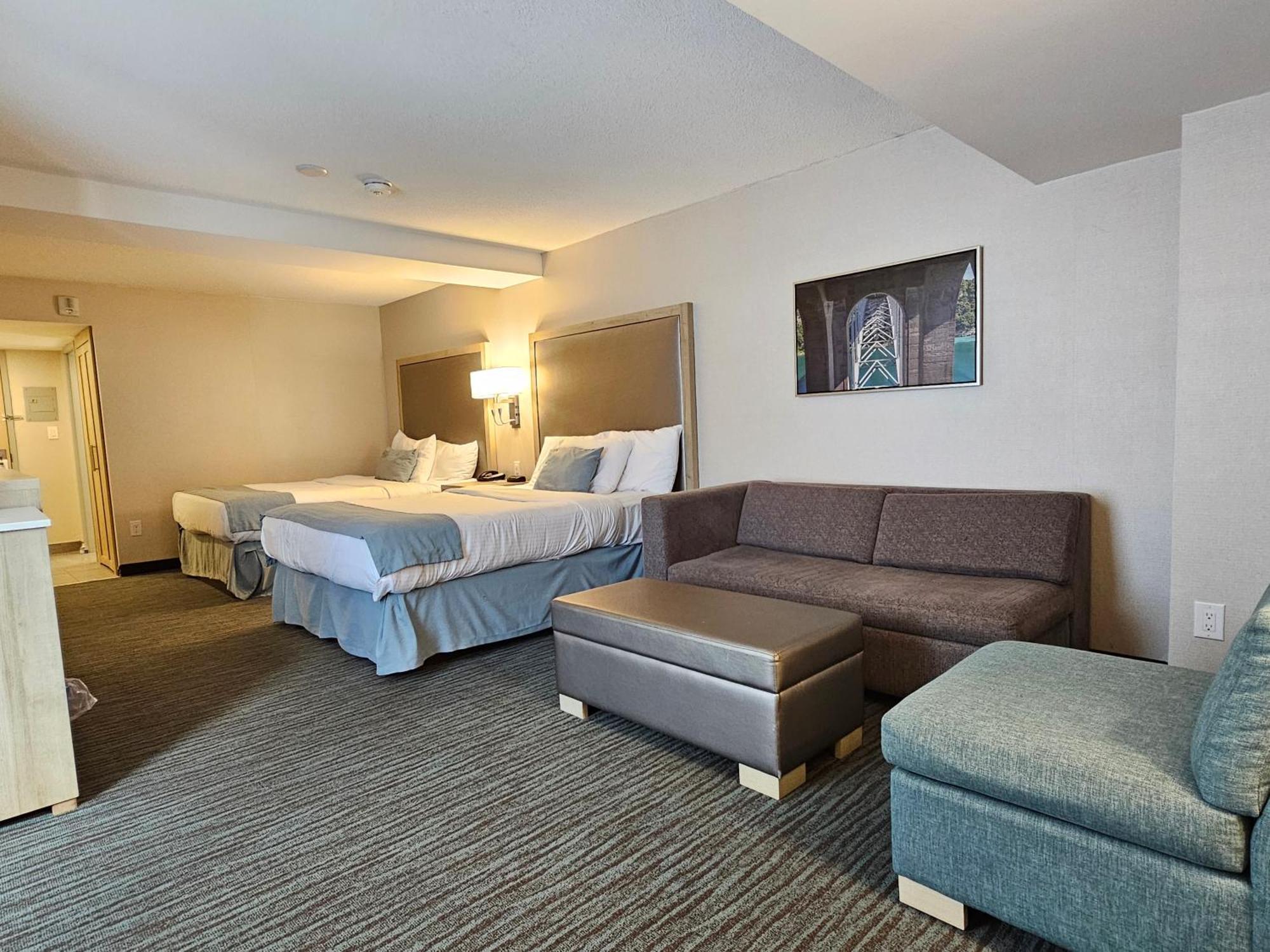 Vittoria & 4* Niagara Falls