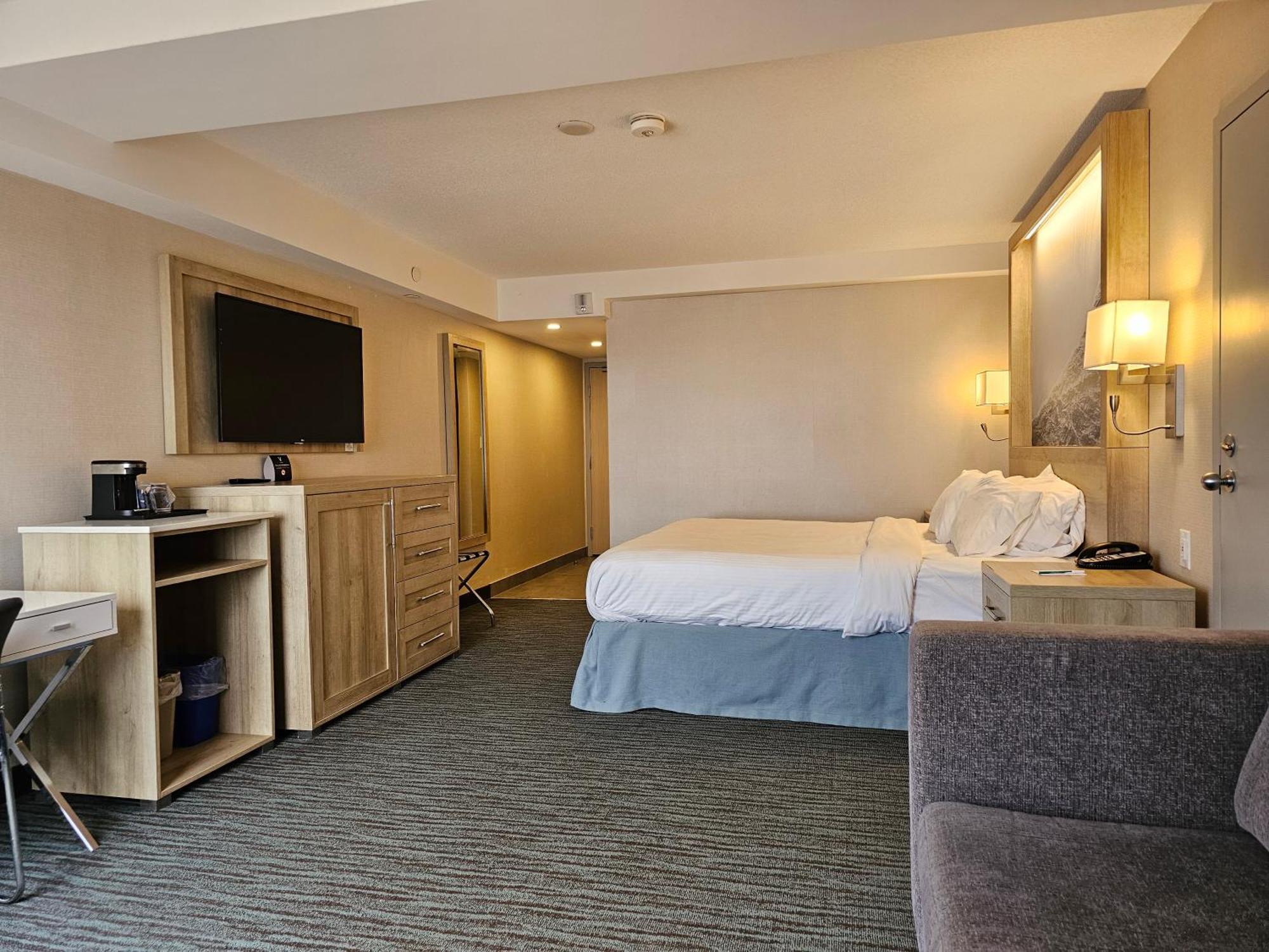 Vittoria & Hotel 4*