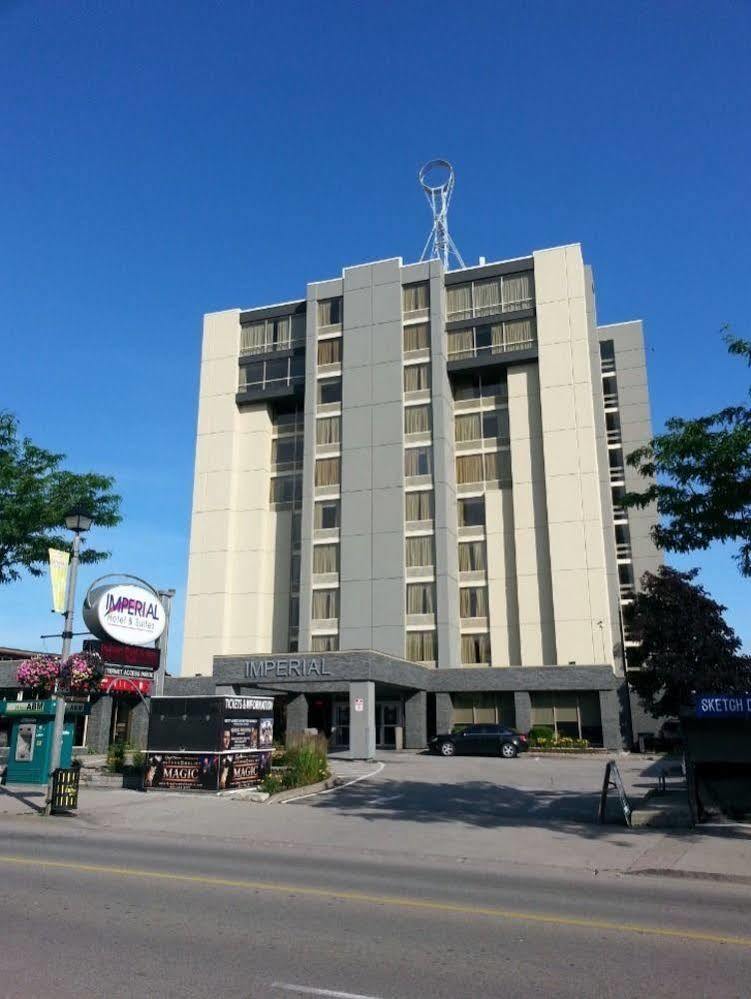 Vittoria & Hotel Niagara Falls